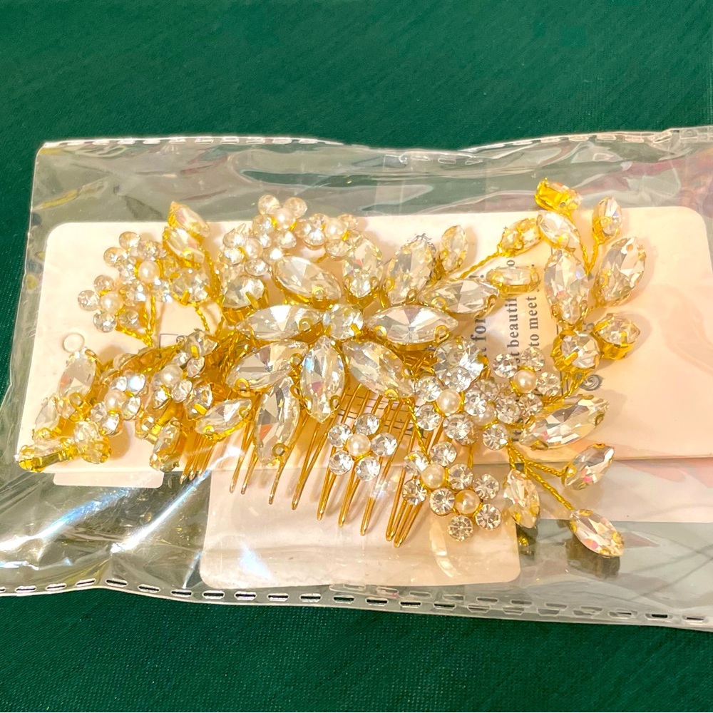 Bridal hair comb
